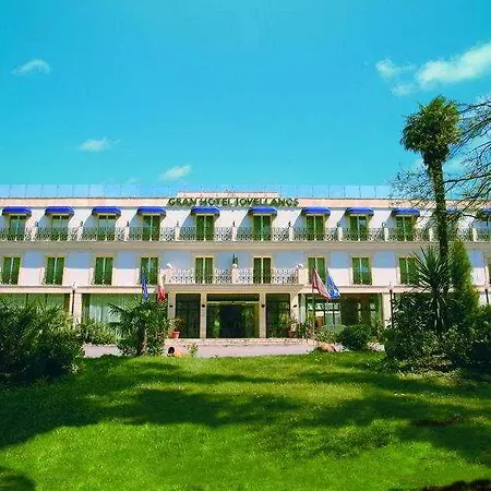 Hotel Gran Jovellanos 4*